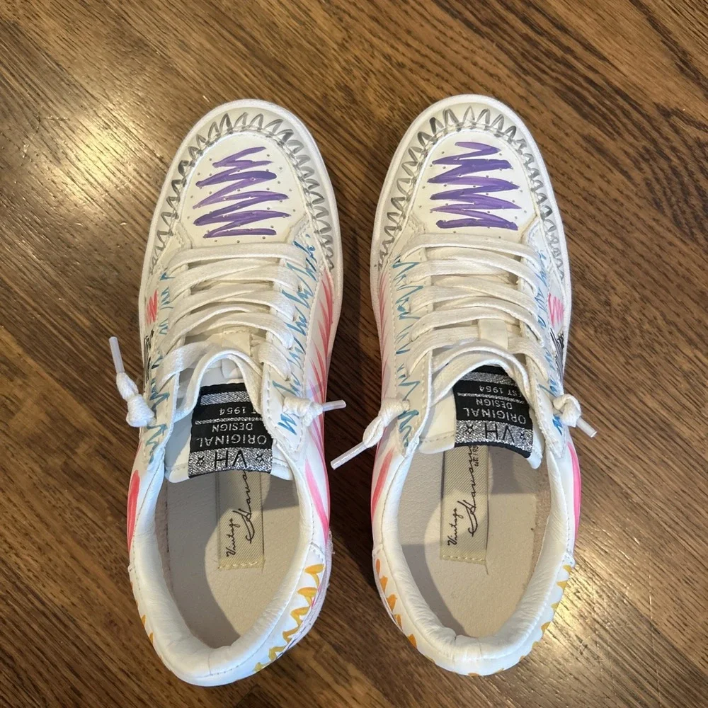 Women's Vintage Havana Multi Swirl colorful Leather low top Sneakers Size 6M